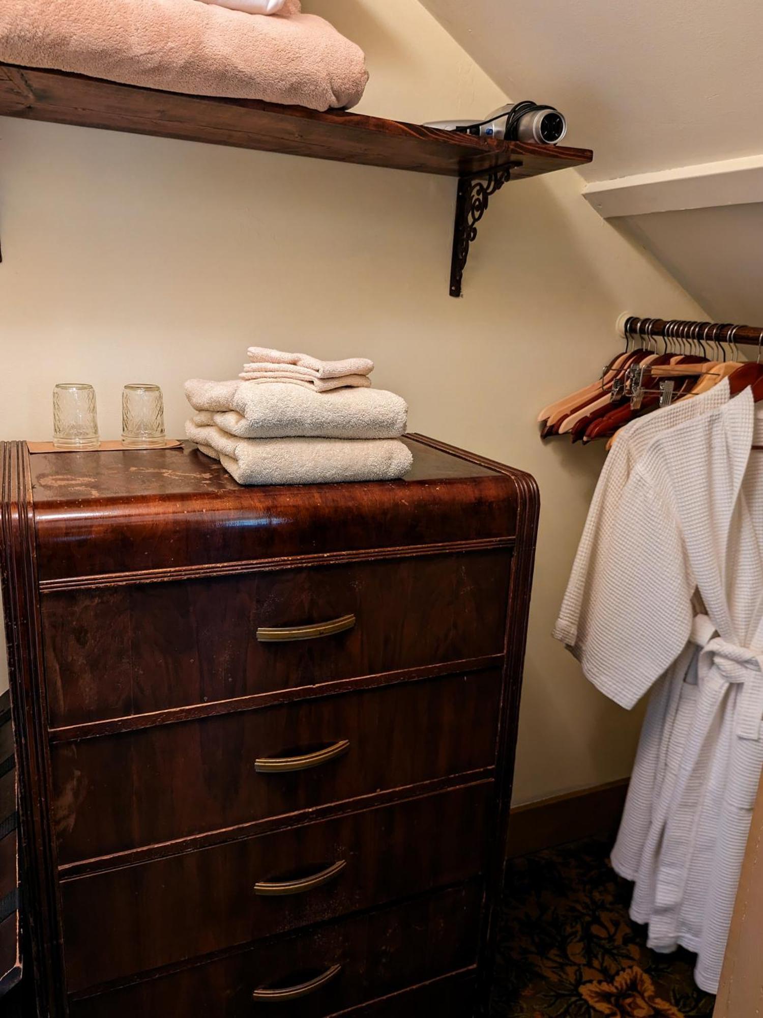 Bluebird Guesthouse Портленд Экстерьер фото